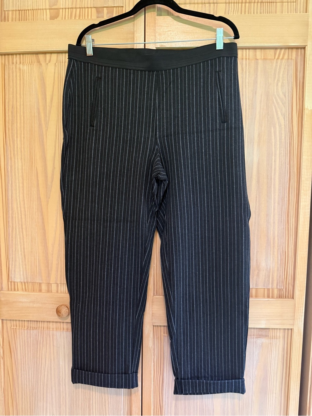 LOFT Black Striped Pull-On Knit Trousers
